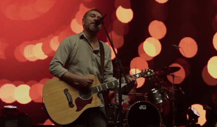 Праздник каждый день с хитами на «Ля-минор ТВ»