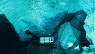 Подводные просторы Ординской пещеры