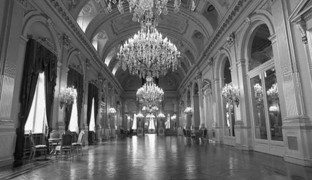 Мебель Версаля. От Короля-Солнце до Великой французской революции