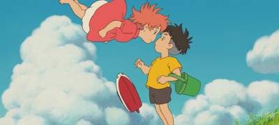 Рыбка Поньо на утесе