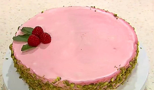 творожный муссовый торт с малиной. 600x350 2018 09 imp recipe 5560. творожный муссовый торт с малиной фото. творожный муссовый торт с малиной-600x350 2018 09 imp recipe 5560. картинка творожный муссовый торт с малиной. картинка 600x350 2018 09 imp recipe 5560. Люблю лето за обилие сочных ягод и фруктов, которые как легко можно купить за сравнительно небольшую стоимость, так и вырастить на даче. У меня выдался отличный сезон малины, которую мы едим, замораживаем на зиму, варим варенье, а также готовим вкусные десерты.